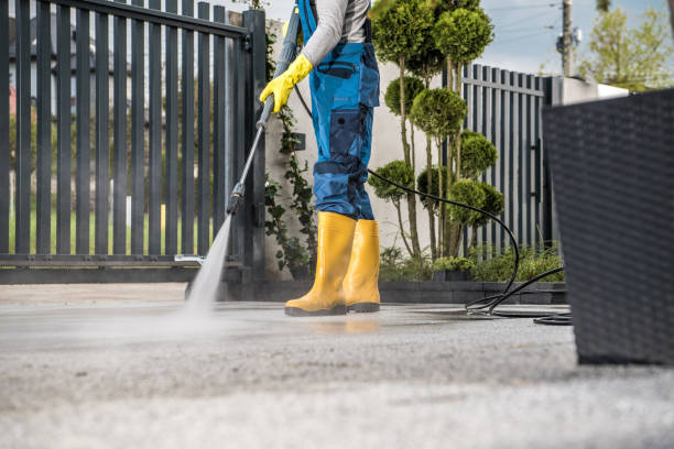 Best Pressure Washing Services for Businesses  in Beverly Hills, CA
