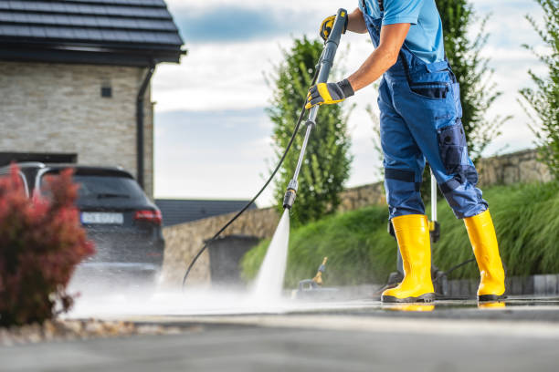 Best Sidewalk Pressure Washing  in Beverly Hills, CA